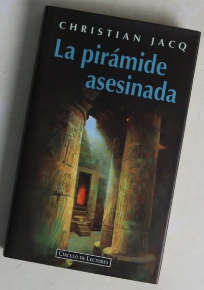La pirámide asesinada