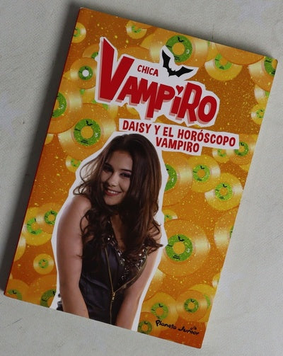 Daisy y el horóscopo vampiro
