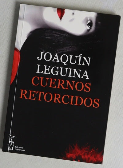 Cuernos retorcidos