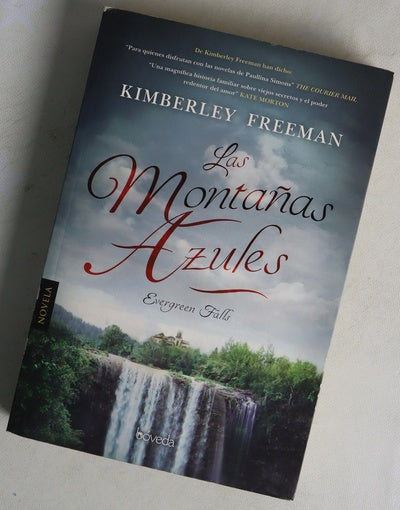 Las montañas azules = Evergreen Falls
