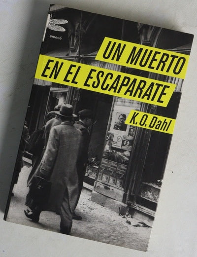 Un muerto en el escaparate