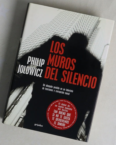 Los muros del silencio