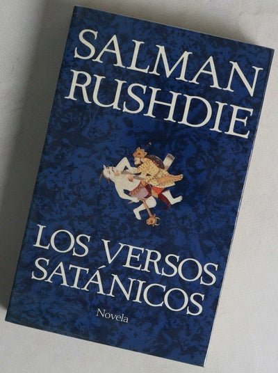 Los versos satánicos