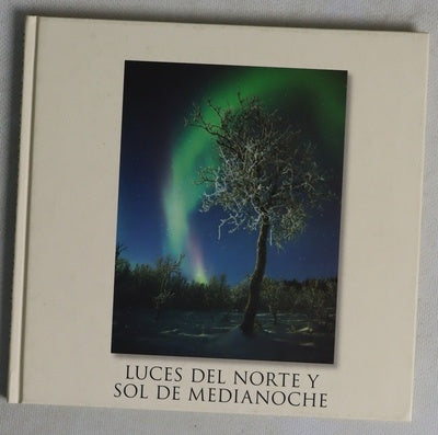Luces del norte y sol de medianoche