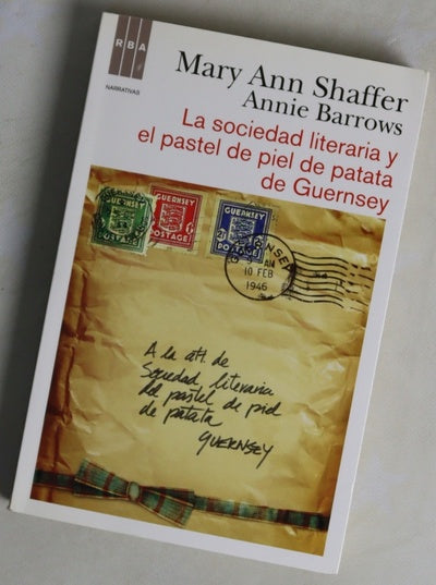 La sociedad literaria y el pastel de piel de patata de Guernsey
