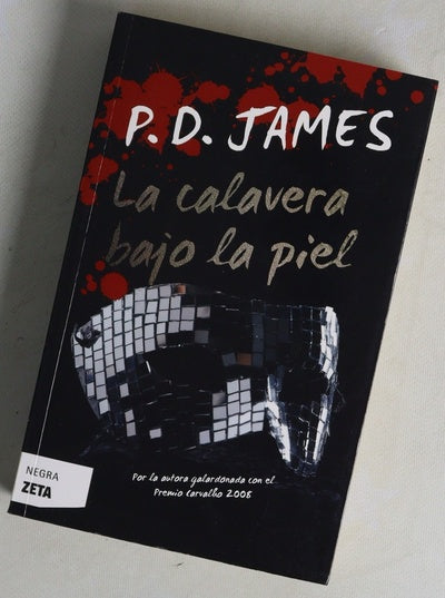 La calavera bajo la piel