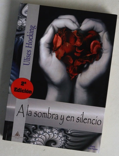 A la sombra y en silencio
