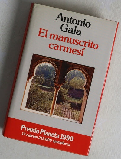 El manuscrito carmesí