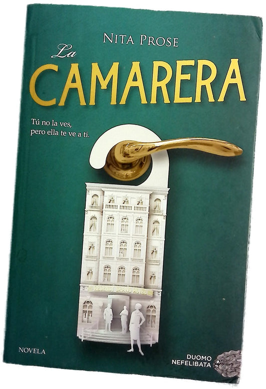 La camarera