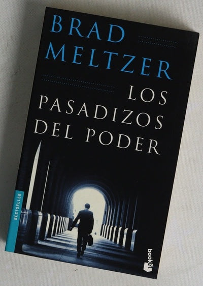 Los pasadizos del poder