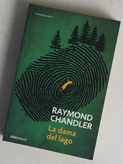 La dama del lago ; seguido de Blues de Bay City, La dama del lago y No hay crímenes en las montañas