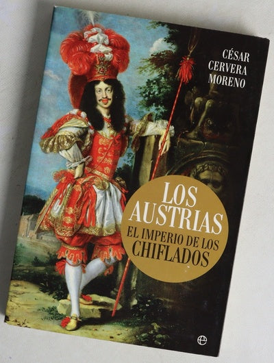 Los Austrias : el imperio de los chiflados
