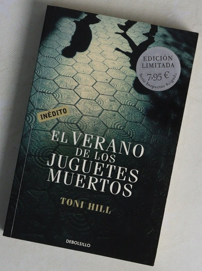 El verano de los juguetes muertos