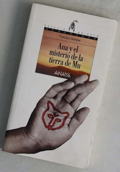 Ana y el misterio de la tierra de Mu
