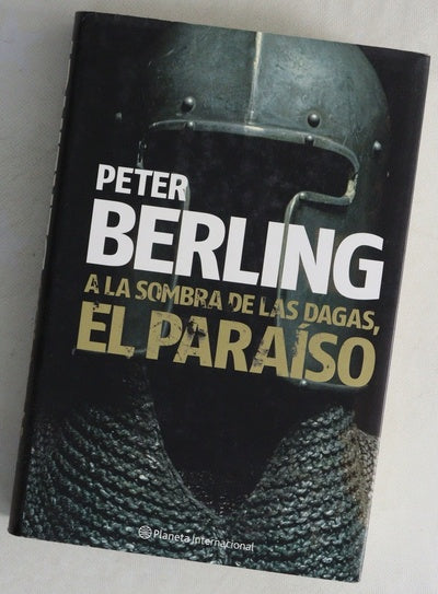 A la sombra de las dagas, el paraíso