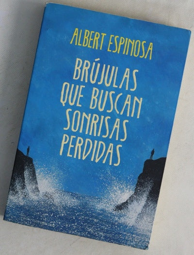 Brújulas que buscan sonrisas perdidas