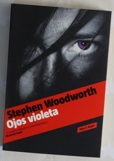 Ojos violeta