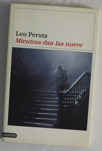 Mientras dan las nueve