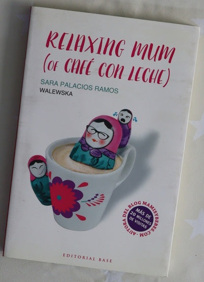 Relaxing mum (of café con leche)