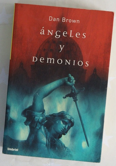 Ángeles y demonios