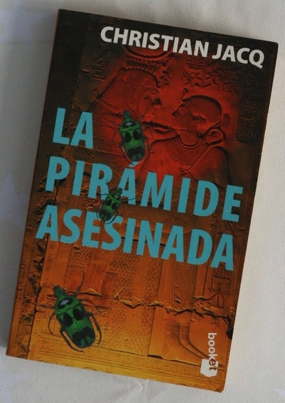 La pirámide asesinada
