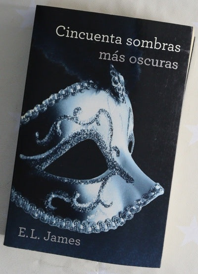 Cincuenta sombras más oscuras