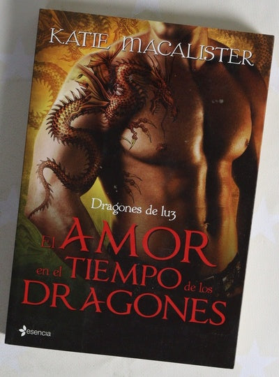 El amor en el tiempo de los dragones