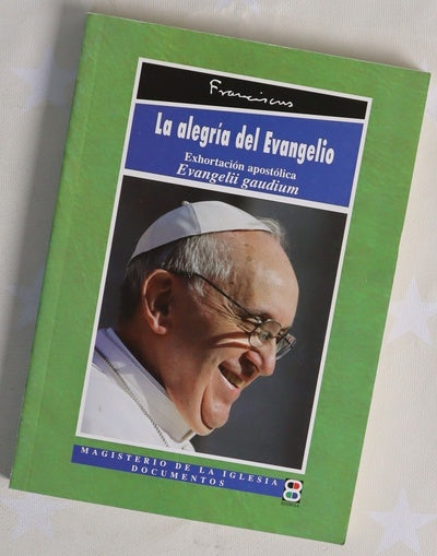 Exhortación apostólica "Evangelii gaudium" del Santo Padre Francisco a los obispos, a los presbíteros y diáconos, a las personas consagradas y a los fieles laicos sobre el anuncio del evangelio en el mundo actual