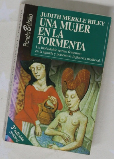 Una mujer en la tormenta