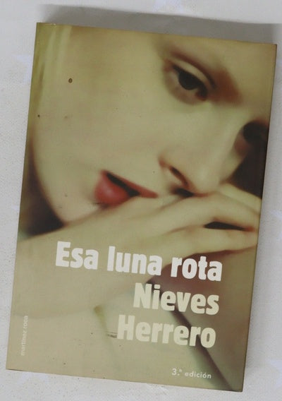 Esa luna rota