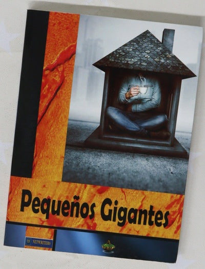 Pequeños gigantes : (antología de microrrelatos)