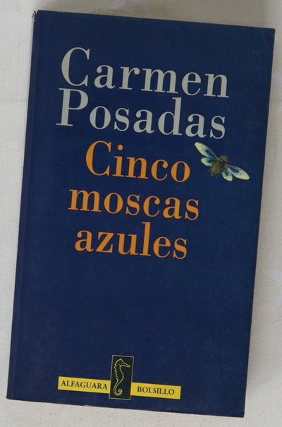 Cinco moscas azules