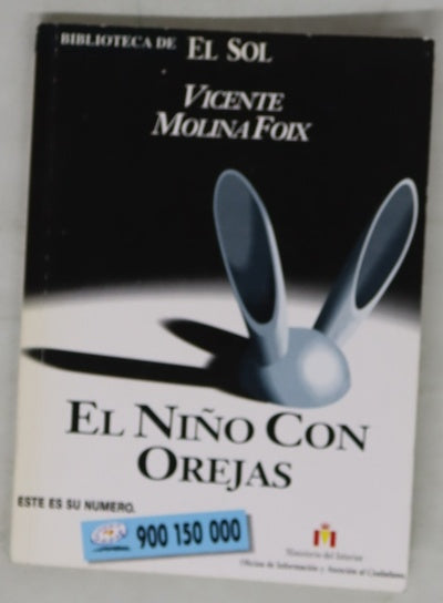 El niño con orejas