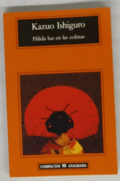 Pálida luz en las colinas