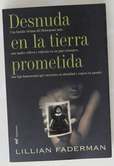 Desnuda en la tierra prometida