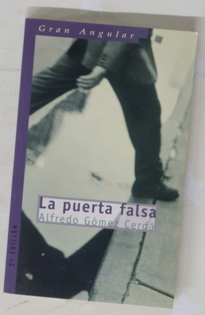 La puerta falsa