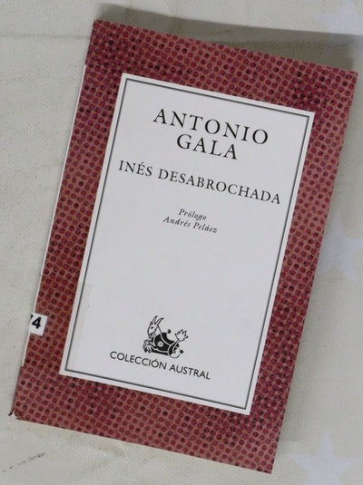 Inés desabrochada