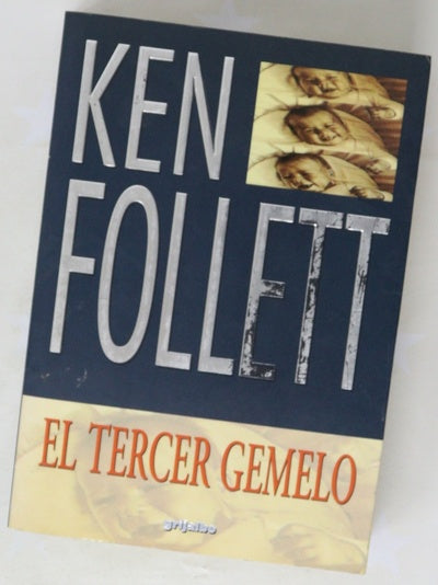 El tercer gemelo