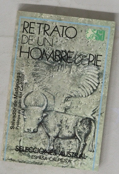 Retrato de un hombre de pie