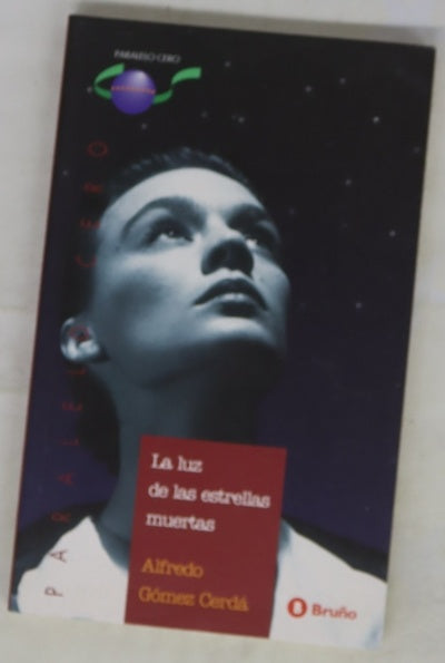 La luz de las estrellas muertas