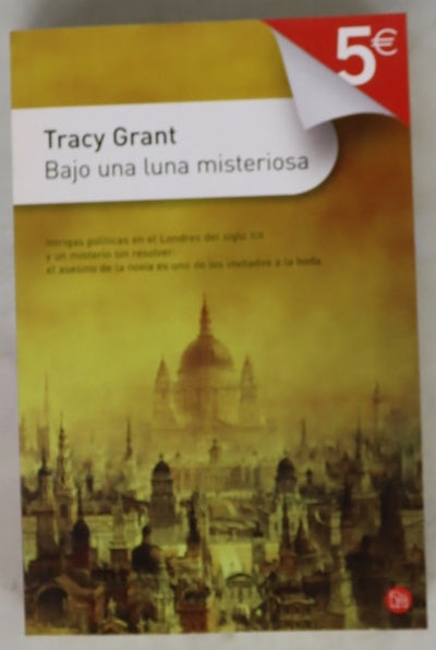 Bajo una luna misteriosa