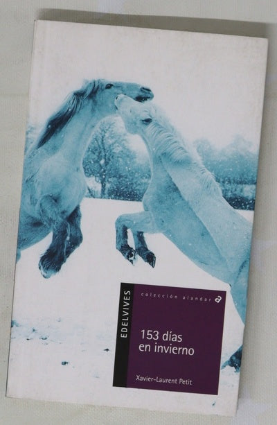 153 días en invierno
