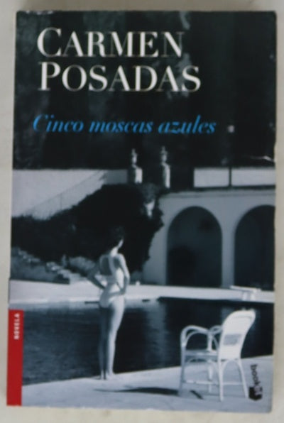 Cinco moscas azules
