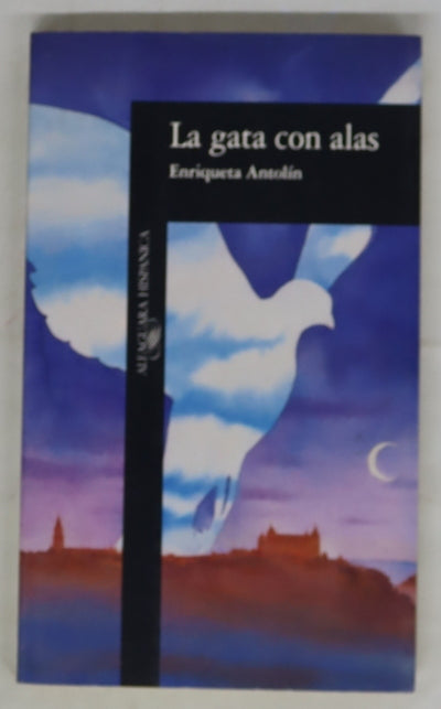 La gata con alas