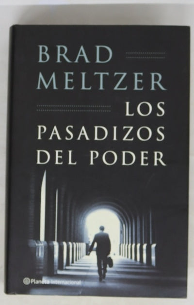 Los pasadizos del poder