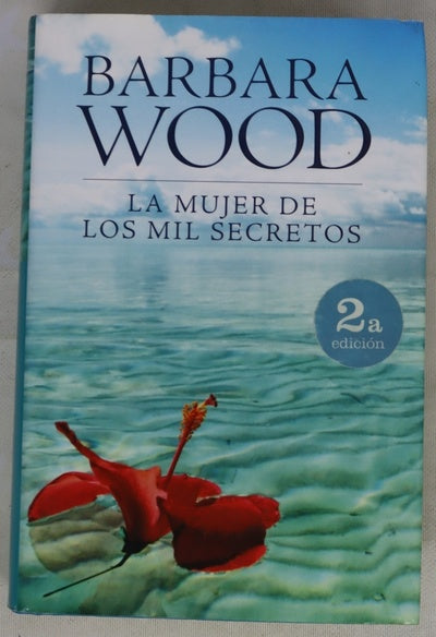 La mujer de los mil secretos