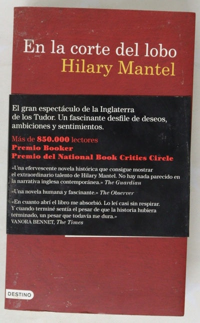 En la corte del lobo