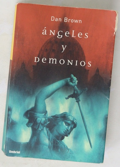 Ángeles y demonios