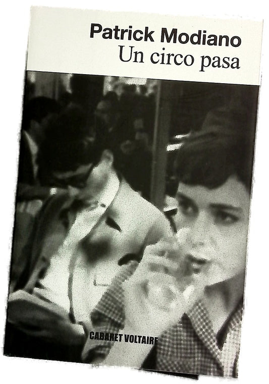 Un circo pasa