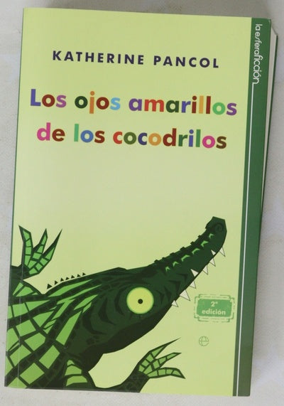 Los ojos amarillos de los cocodrilos